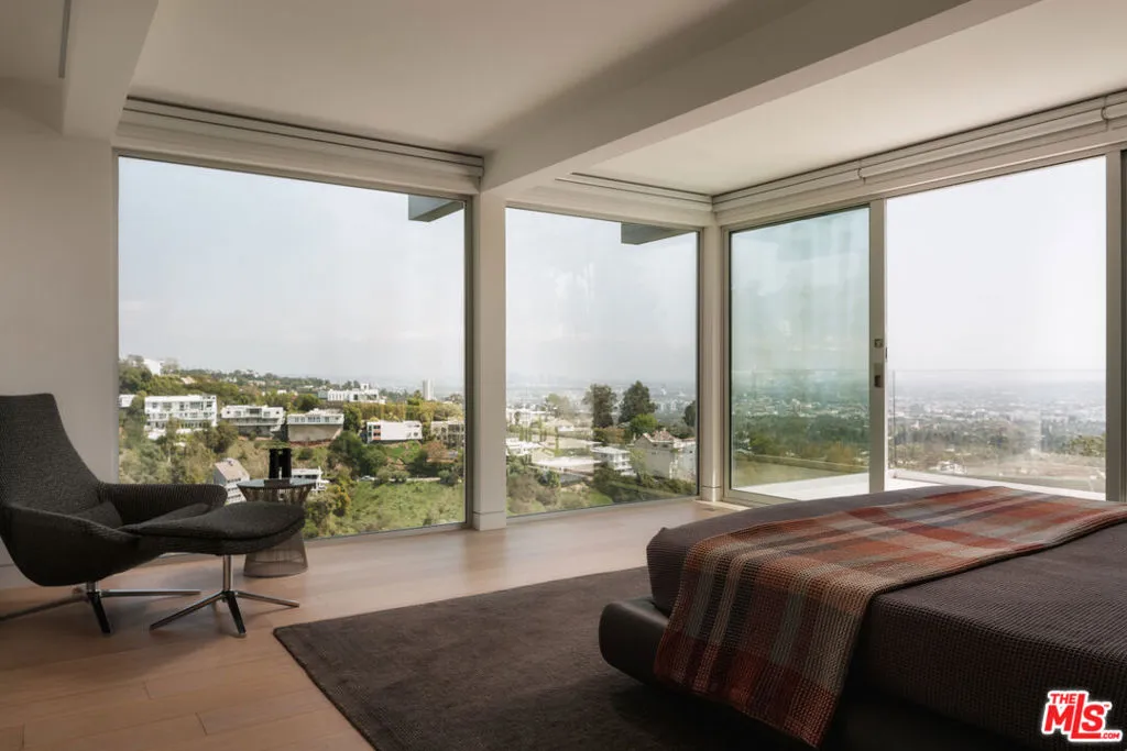 9885 Beverly Grove Drive, Beverly Hills, California 90210 home-pic-7